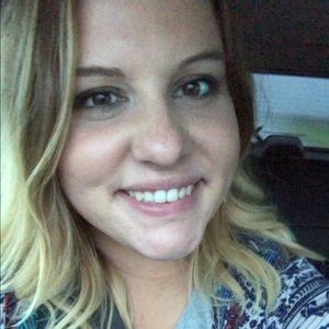 Meet your Posher, Catie